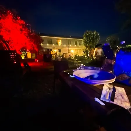 La Villa *